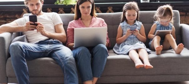 Dampak Gadget Pada Anak